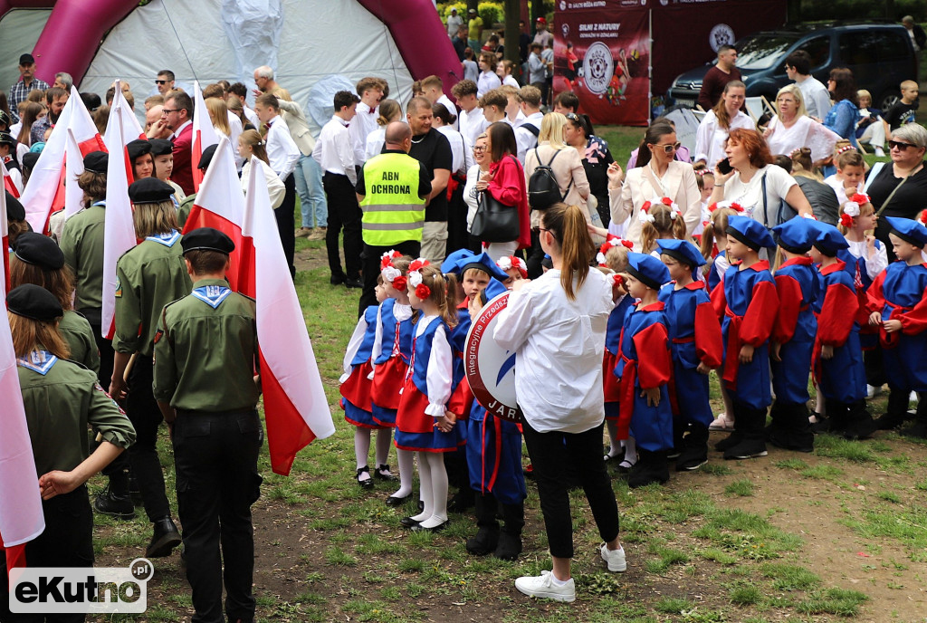 3 maja w Kutnie przed południem