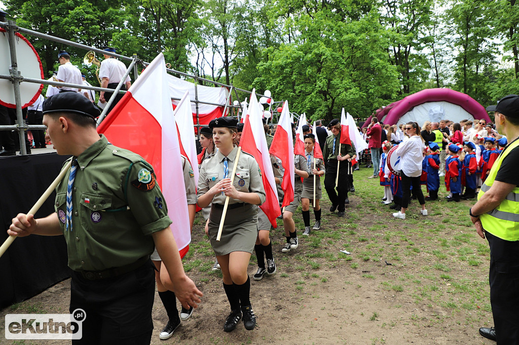 3 maja w Kutnie przed południem