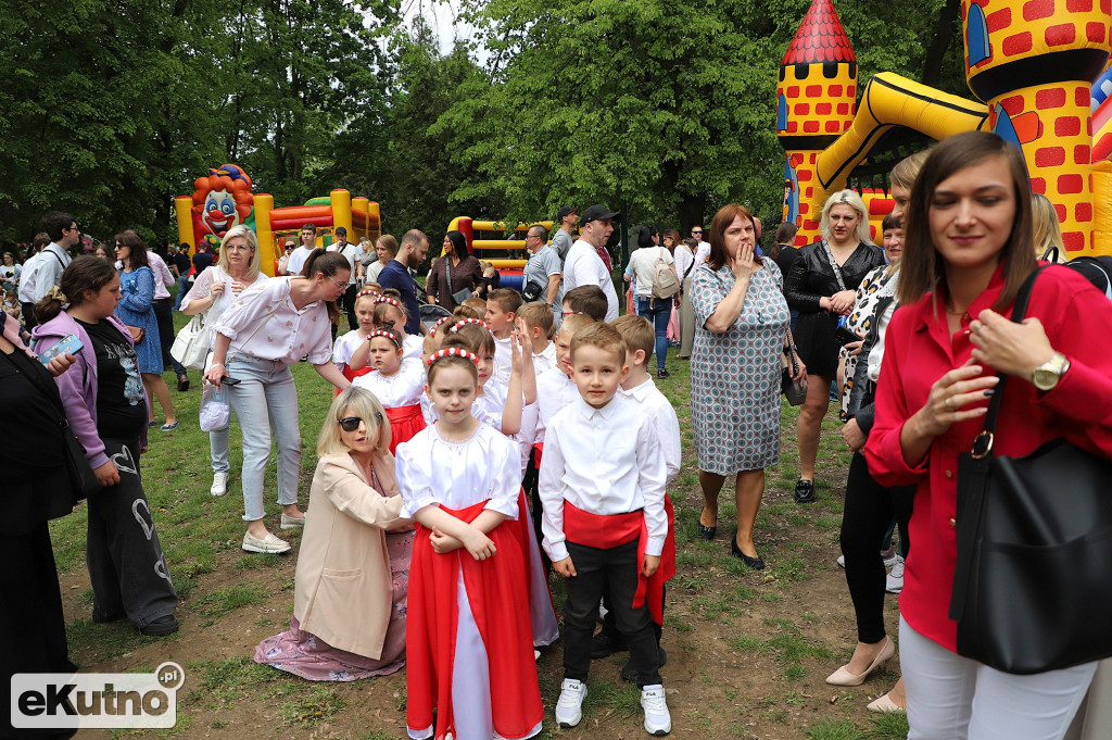3 maja w Kutnie przed południem