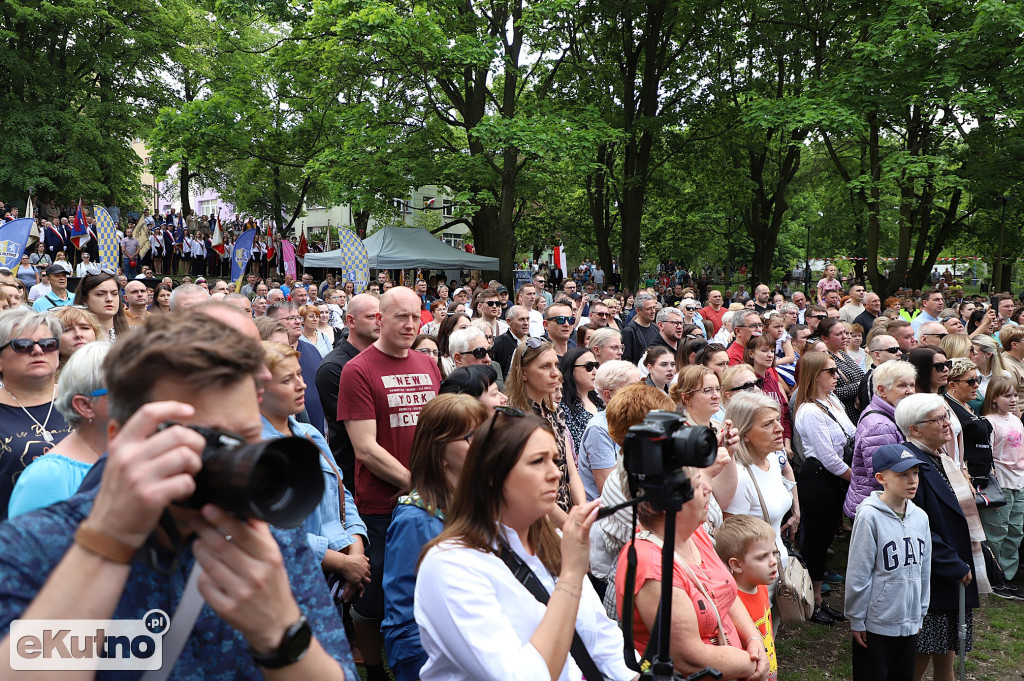 3 maja w Kutnie przed południem