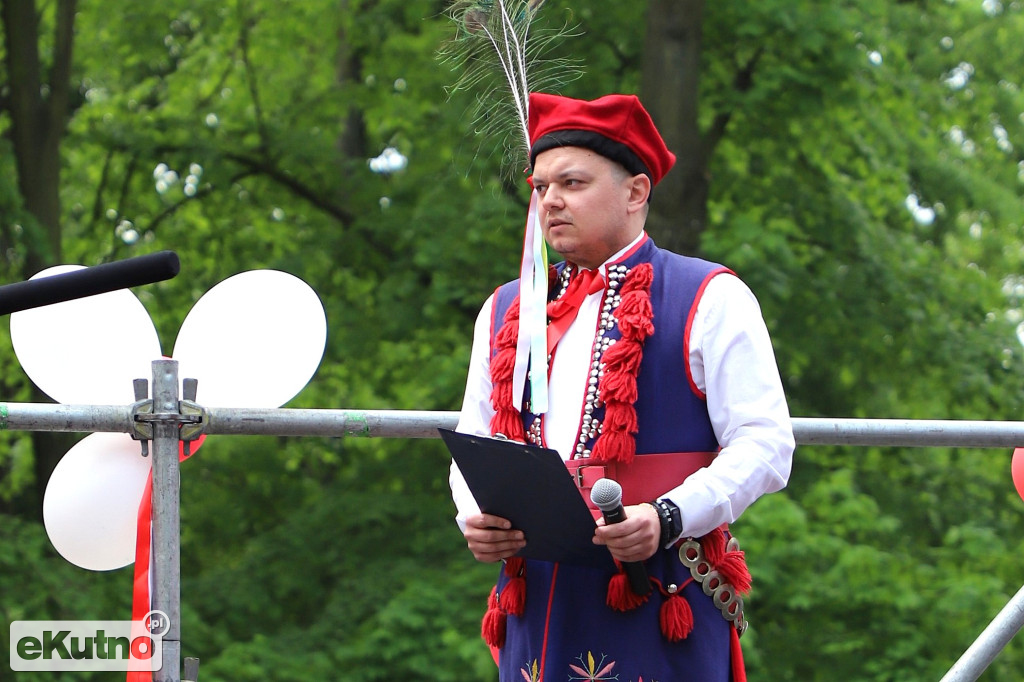 3 maja w Kutnie przed południem