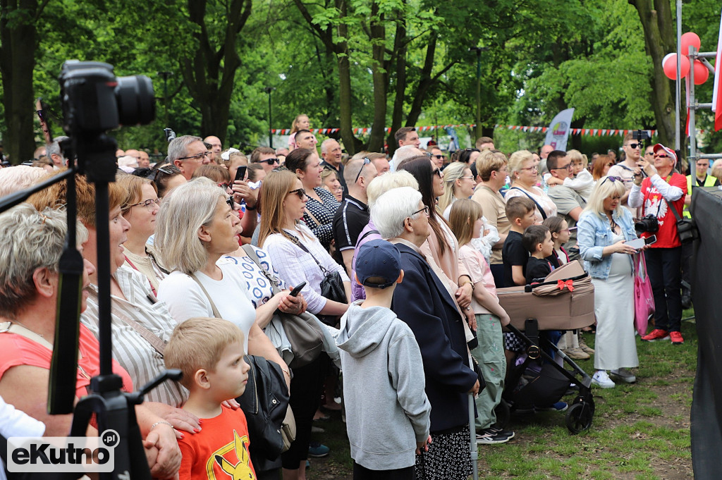 3 maja w Kutnie przed południem