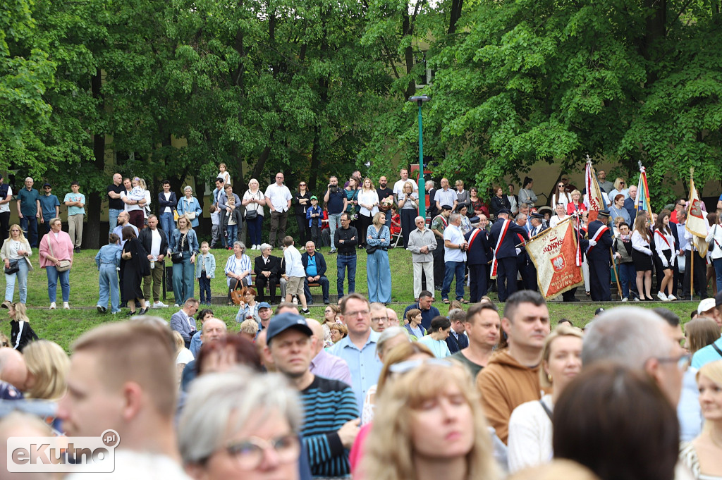 3 maja w Kutnie przed południem