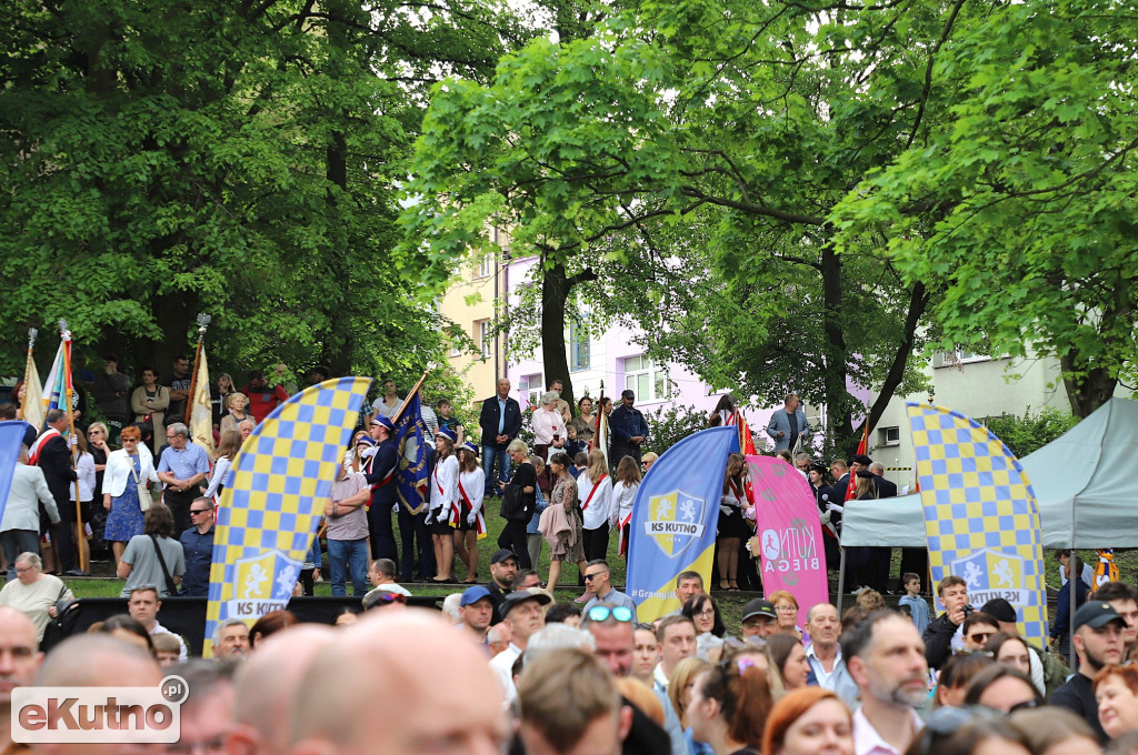 3 maja w Kutnie przed południem