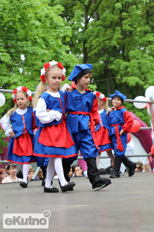 3 maja w Kutnie przed południem