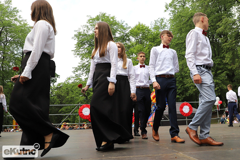 3 maja w Kutnie przed południem