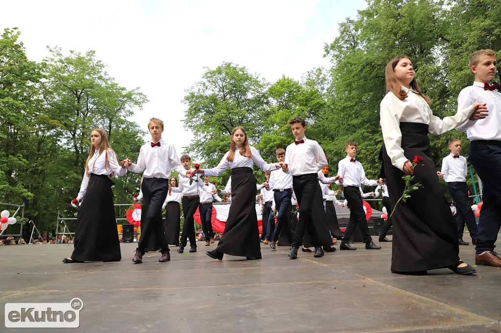 3 maja w Kutnie przed południem