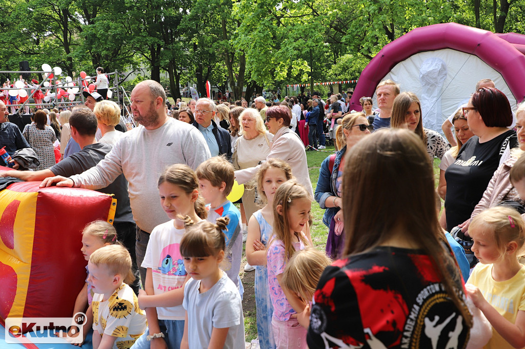 3 maja w Kutnie przed południem