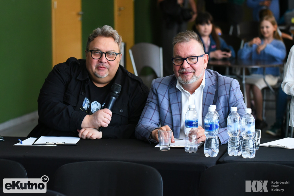 IV Festiwal Twórczości Niedorosłe piosenki