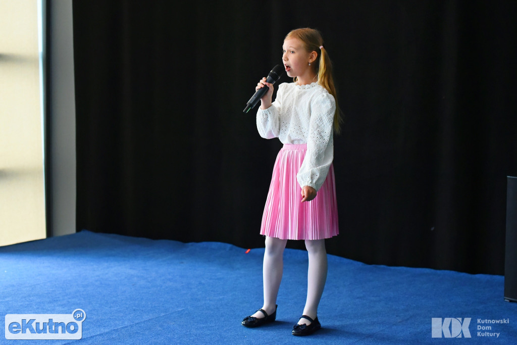 IV Festiwal Twórczości Niedorosłe piosenki