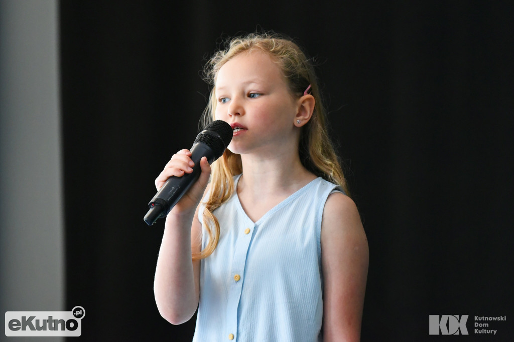 IV Festiwal Twórczości Niedorosłe piosenki