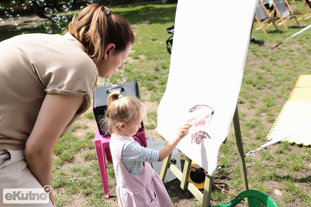Piknik wśród róż w centrum Kutna