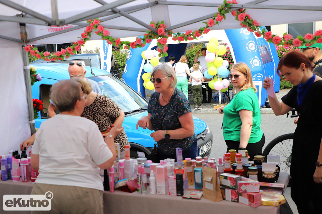 Piknik wśród róż w centrum Kutna