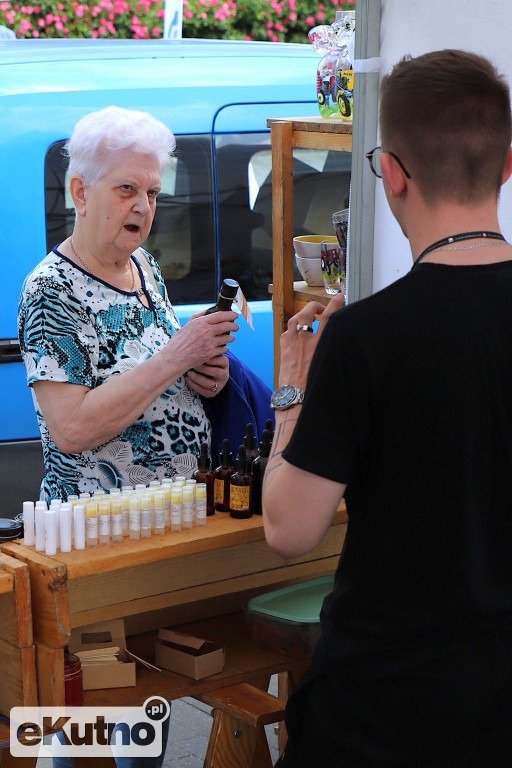 Piknik wśród róż w centrum Kutna
