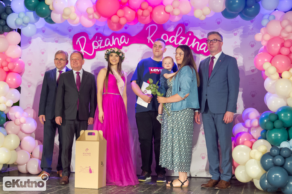 Różana Rodzina 2025