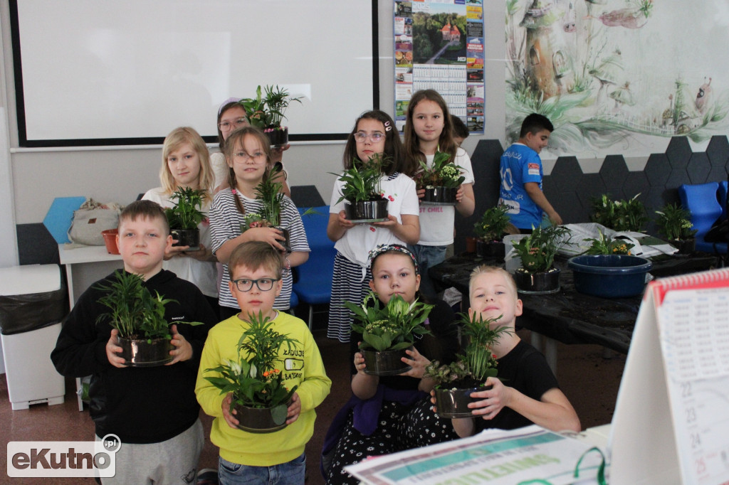 Piknik ekologiczno – sensoryczny w Szóstce