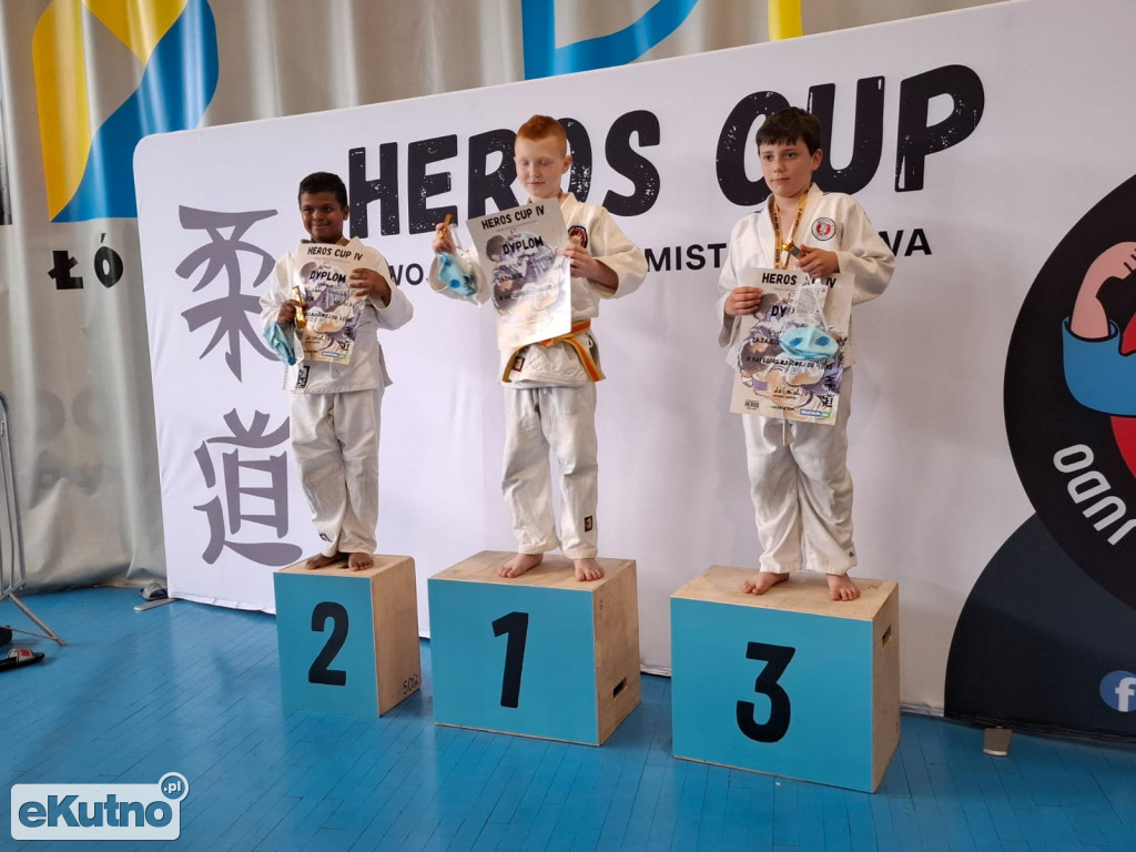 Judocy IPPON MDK Kutno z medalami