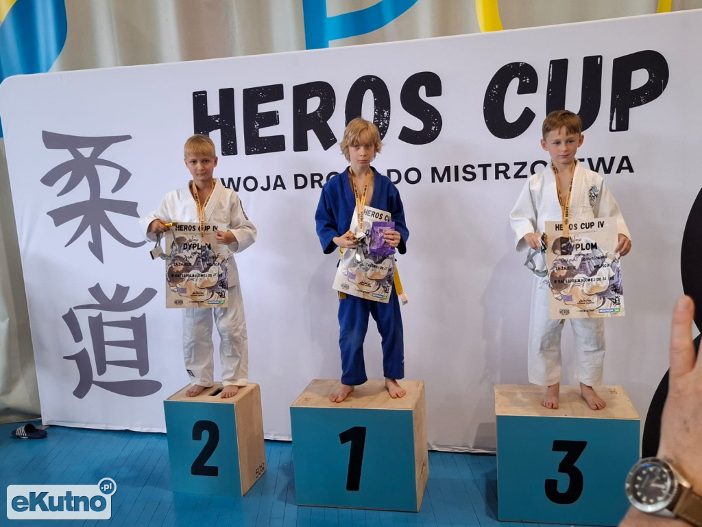 Judocy IPPON MDK Kutno z medalami