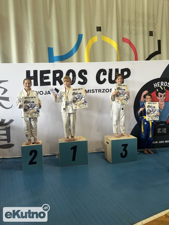 Judocy IPPON MDK Kutno z medalami