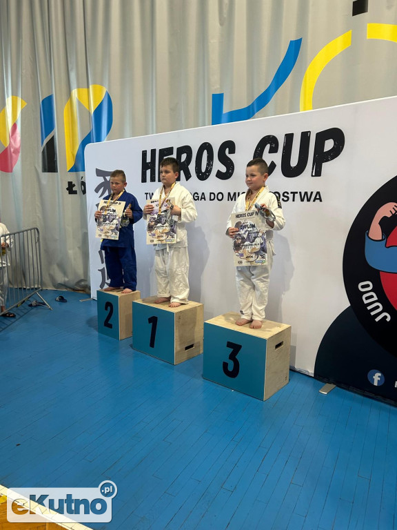 Judocy IPPON MDK Kutno z medalami