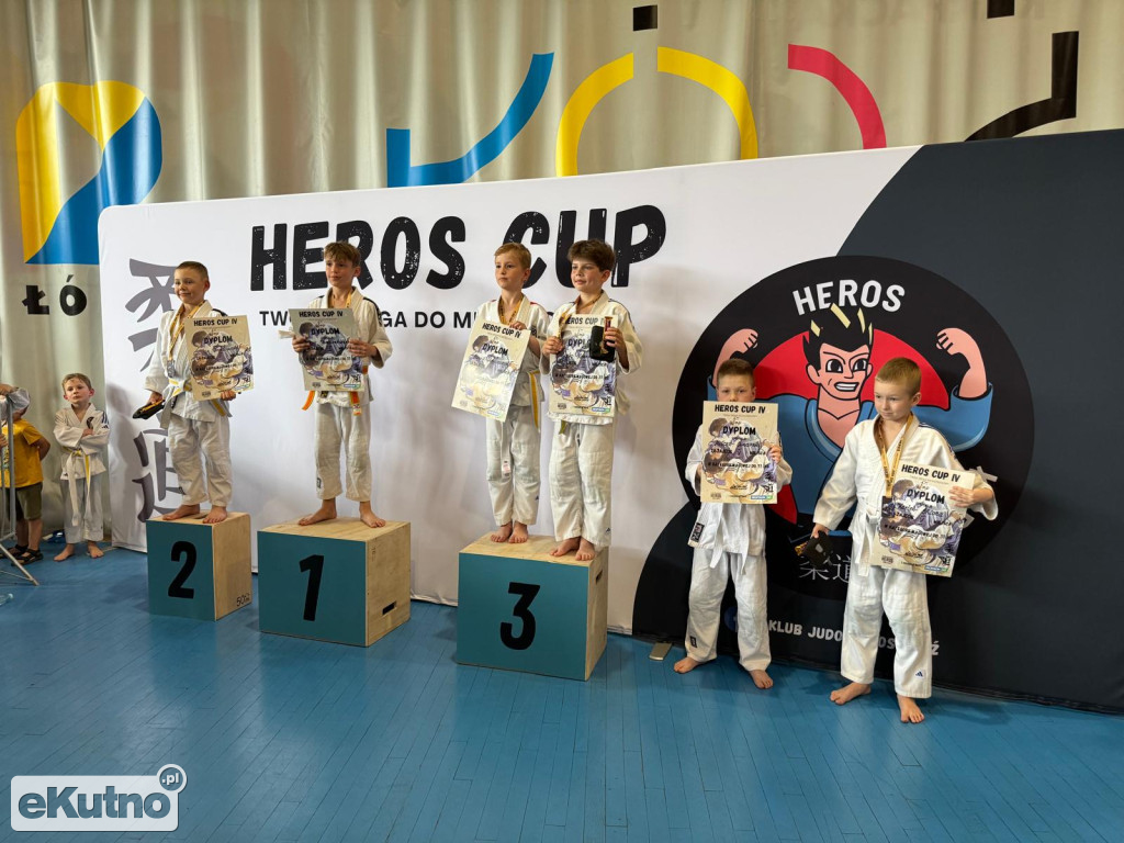 Judocy IPPON MDK Kutno z medalami