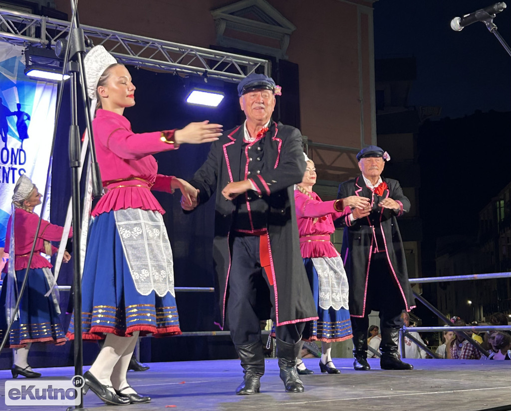 Zespół Pieśni i Tańca z Kutna we Włoszech
