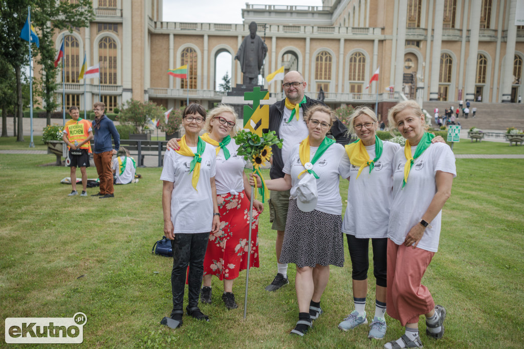 Dziękczynienie maturzystów i świadectwo żywej wiary