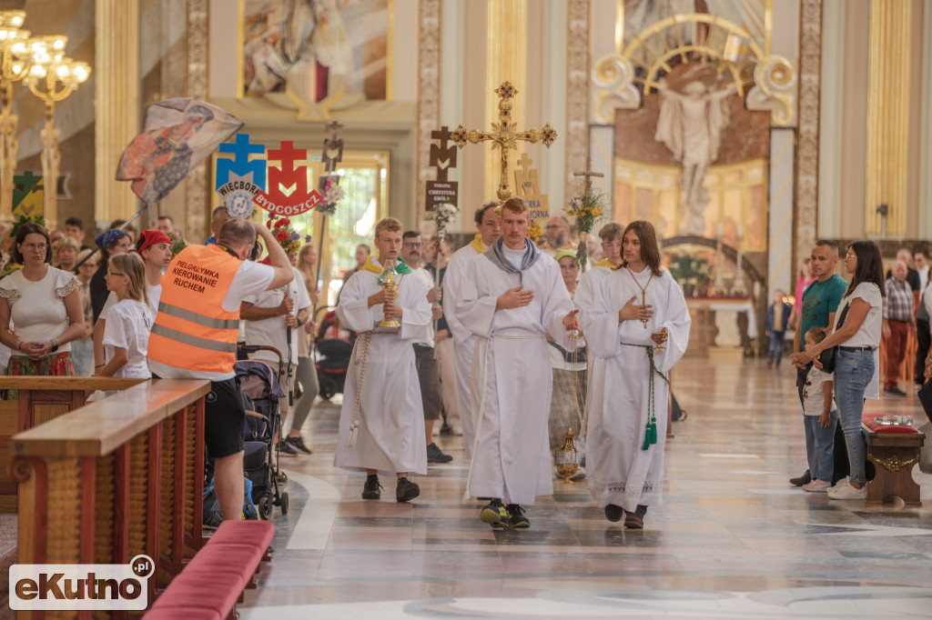 Dziękczynienie maturzystów i świadectwo żywej wiary