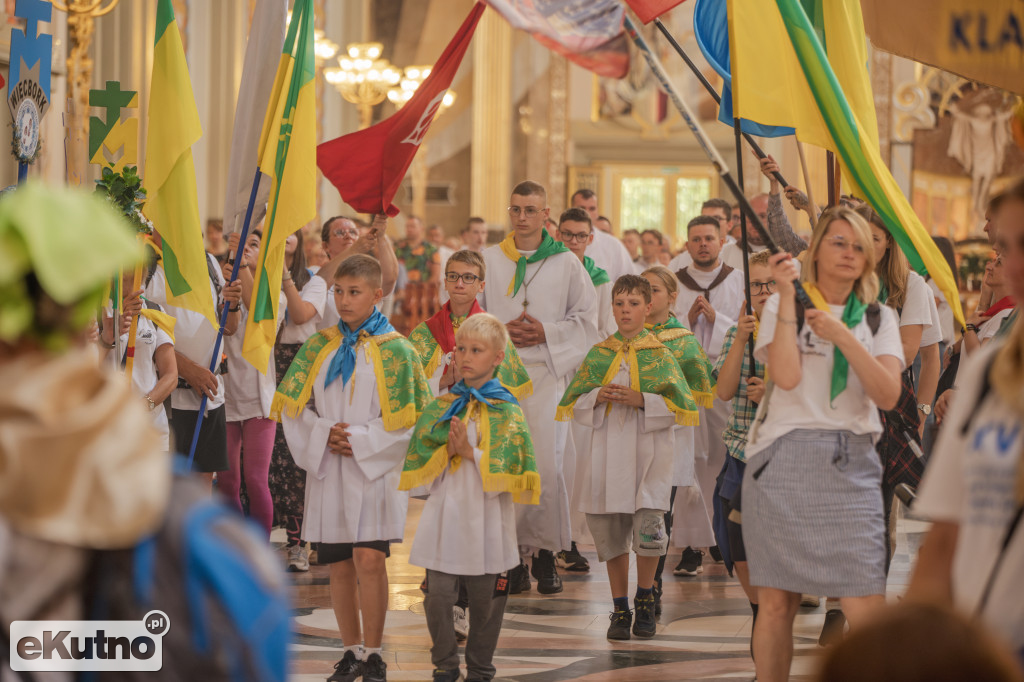 Dziękczynienie maturzystów i świadectwo żywej wiary