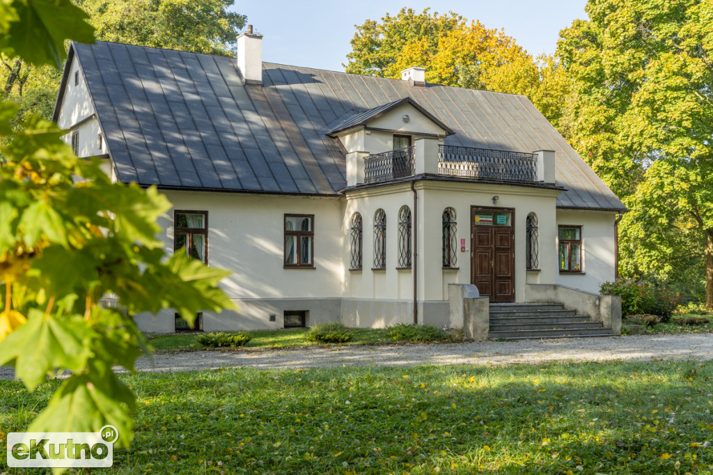 Wybierz się na wycieczkę śladami Marii Konopnickiej