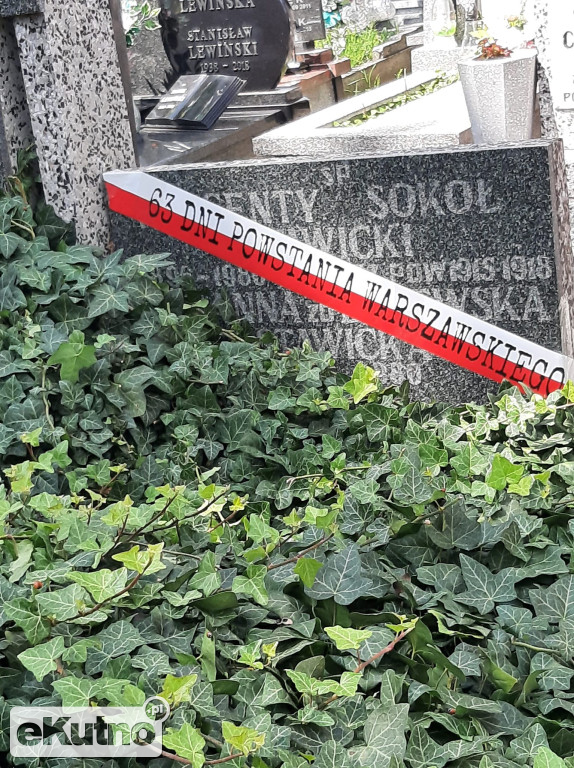 Pamięć i szarfy powstańcze
