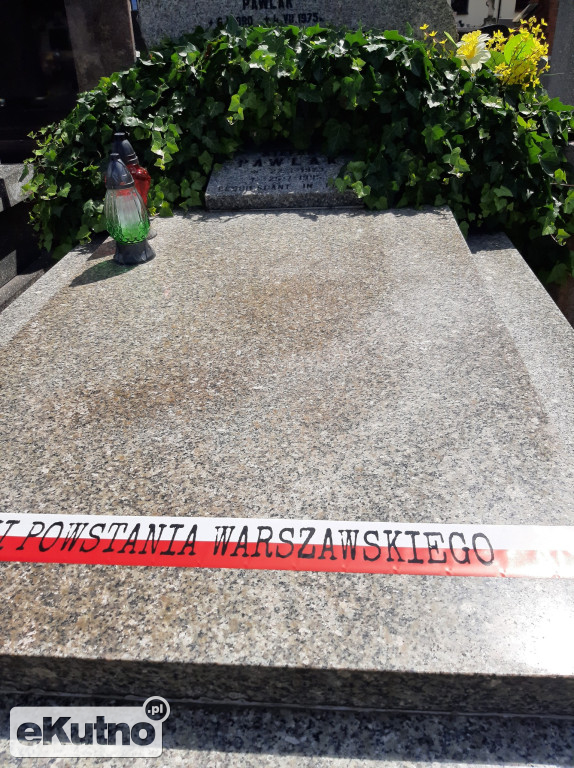 Pamięć i szarfy powstańcze