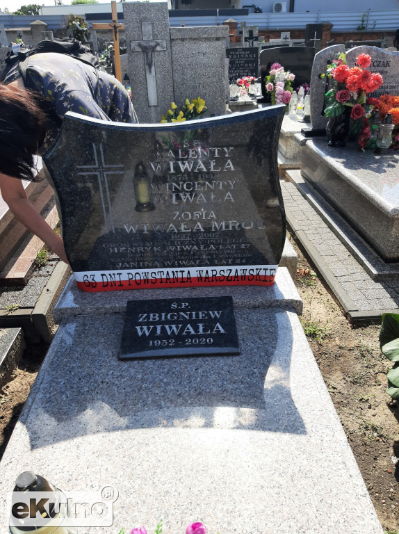 Pamięć i szarfy powstańcze