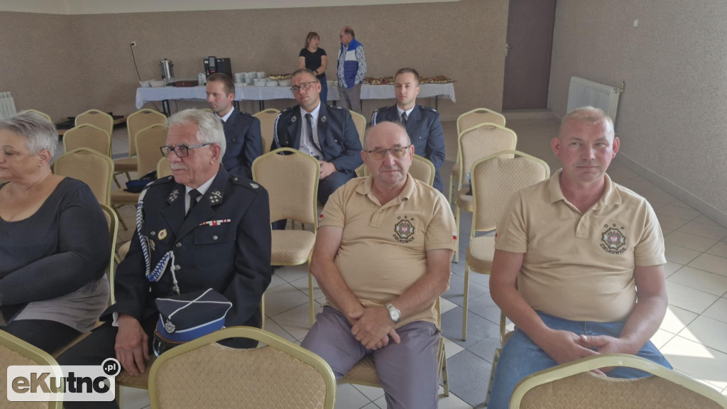 Podpisanie umów w Leszczynku