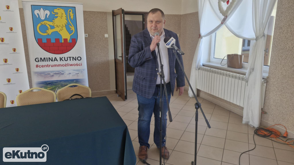 Podpisanie umów w Leszczynku