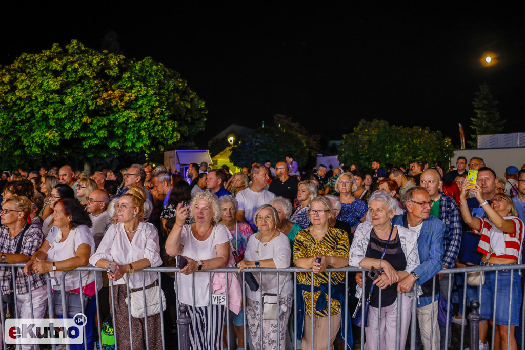 Otwarcie 51. Święta Róży i pokaz Ulotność