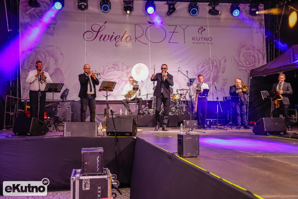Otwarcie 51. Święta Róży i pokaz Ulotność