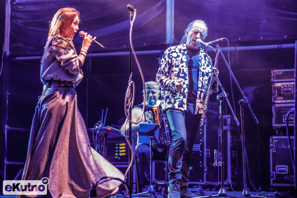 Folklove Brathanki na Święcie Róży