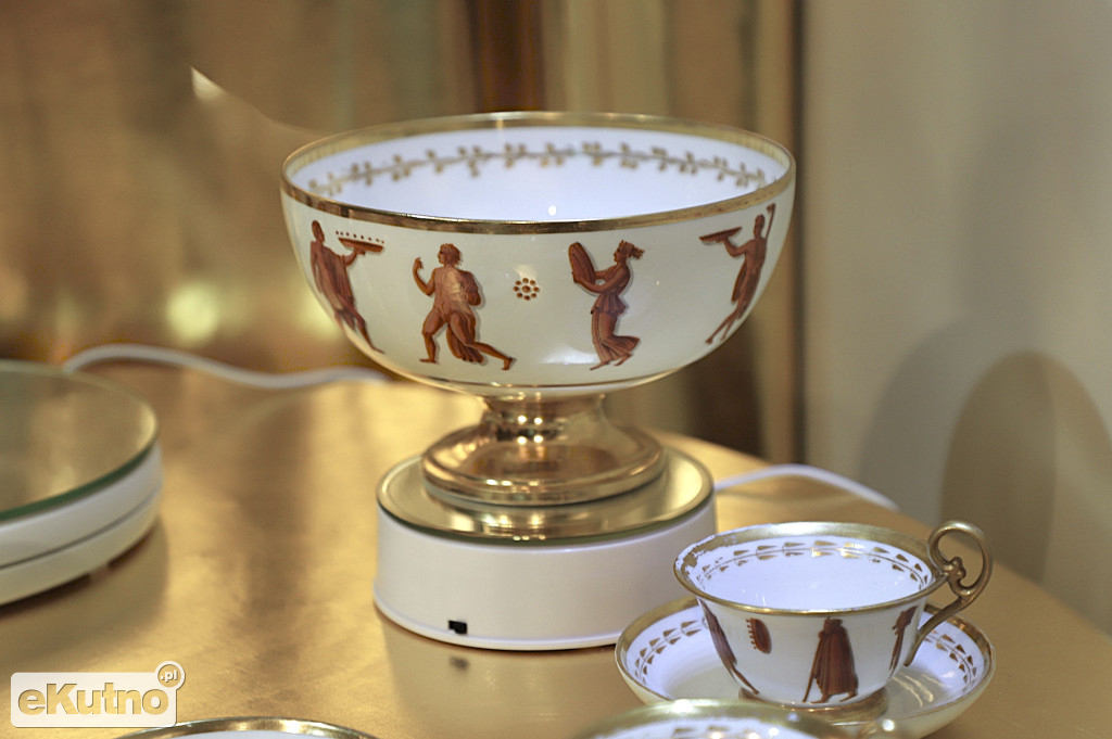 Wystawa porcelany w Pałacu Saskim