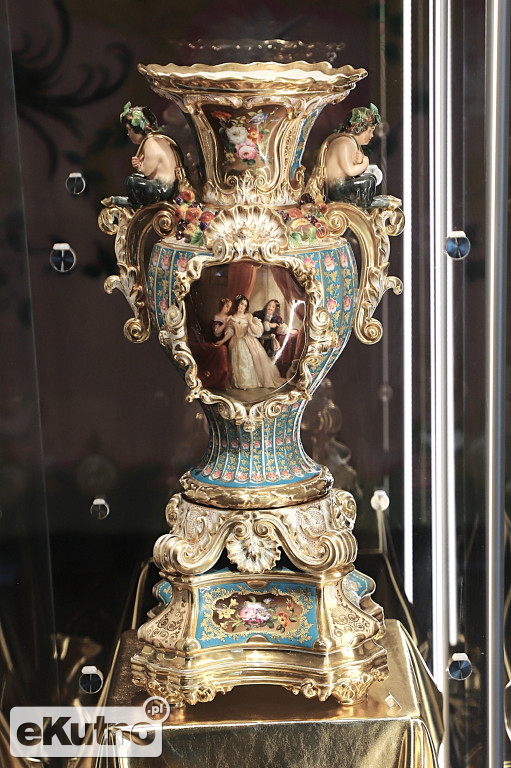 Wystawa porcelany w Pałacu Saskim