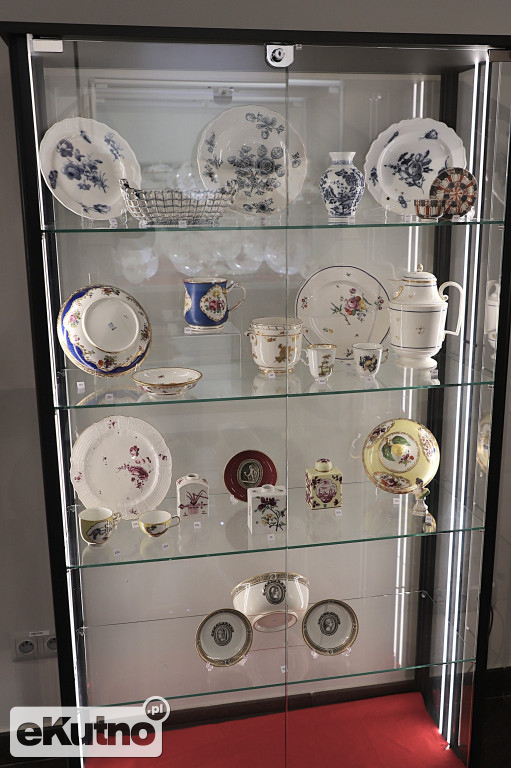 Wystawa porcelany w Pałacu Saskim