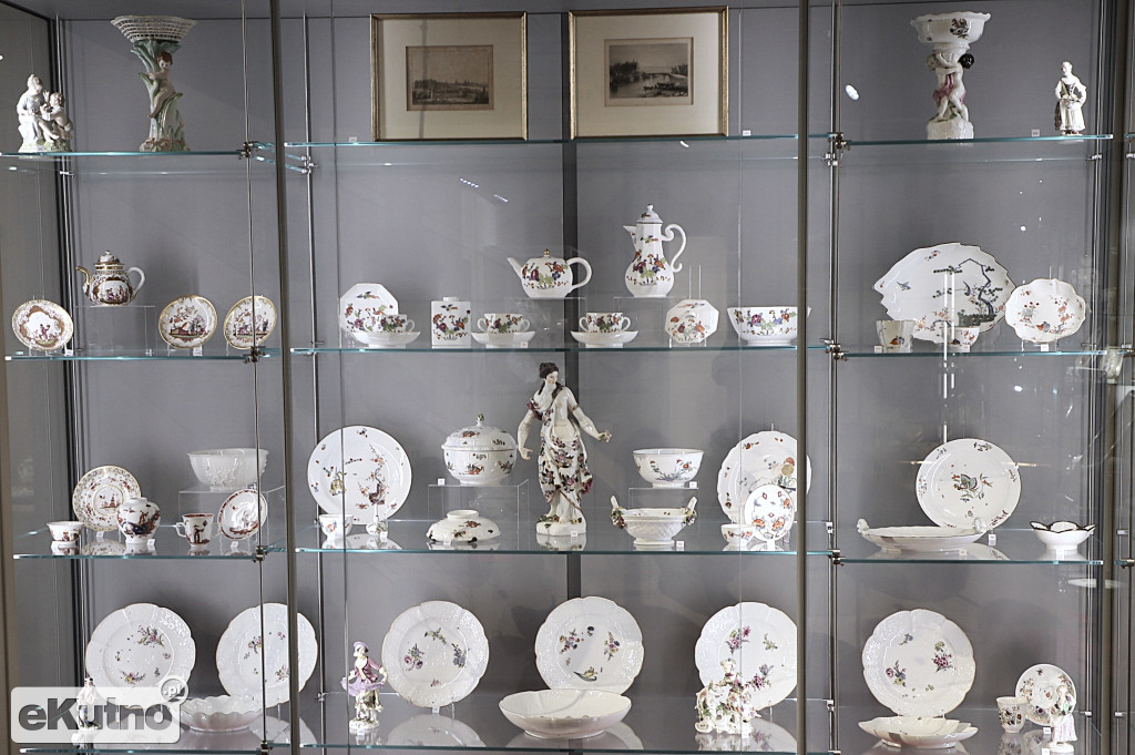 Wystawa porcelany w Pałacu Saskim