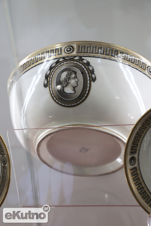 Wystawa porcelany w Pałacu Saskim