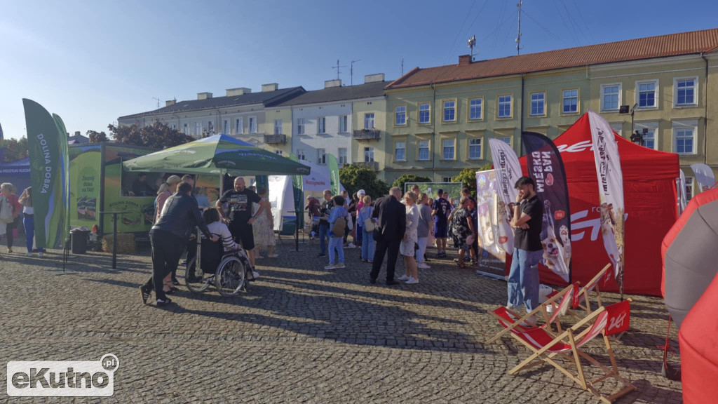 Ekipa Dzień Dobry Bardzo Radia ZET w Kutnie