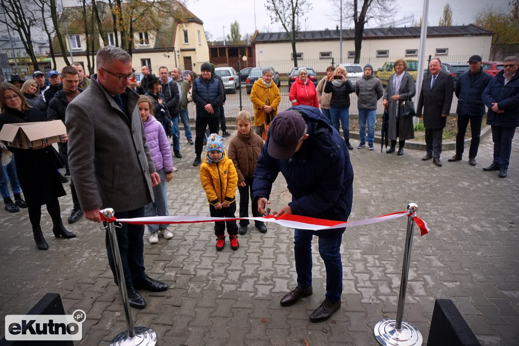 Zamieszkają przy ul. Siemiradzkiego