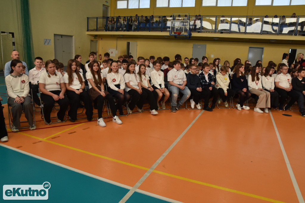 Obchody Święta Niepodległości w Szóstce