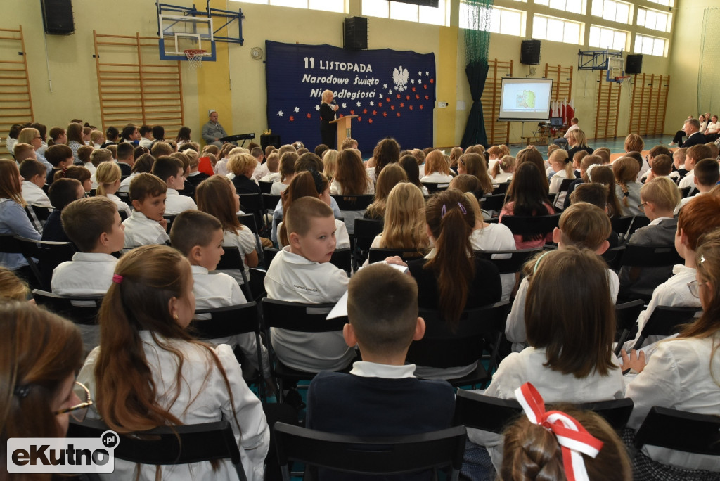 Obchody Święta Niepodległości w Szóstce