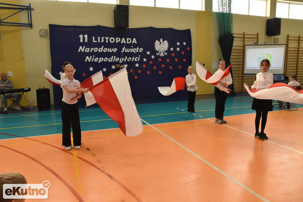 Obchody Święta Niepodległości w Szóstce