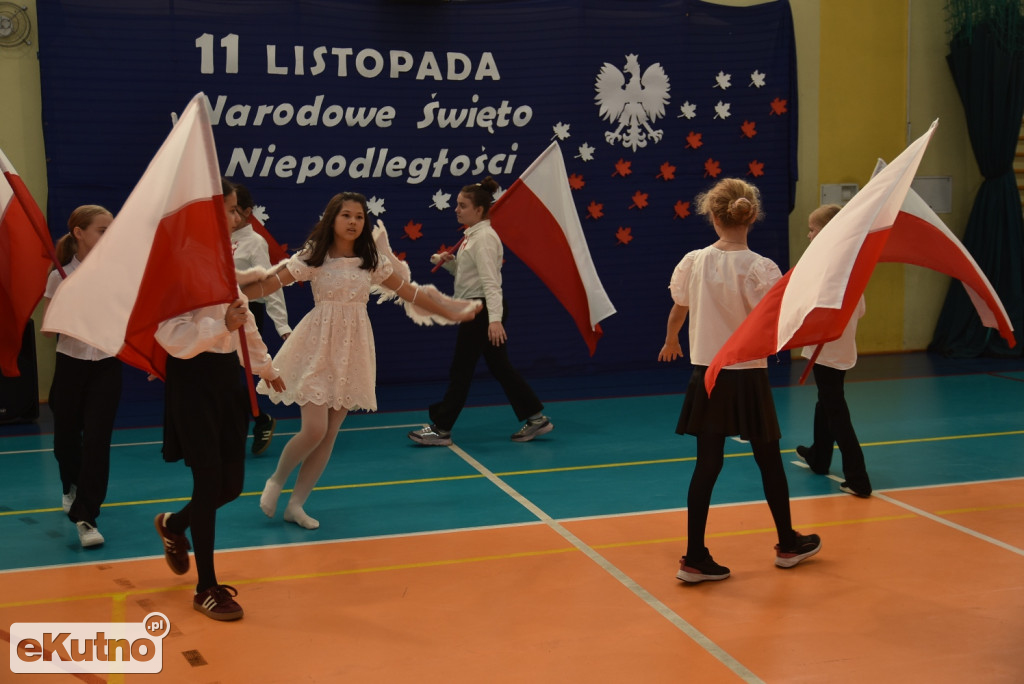 Obchody Święta Niepodległości w Szóstce