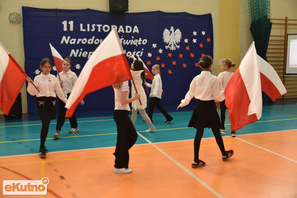 Obchody Święta Niepodległości w Szóstce